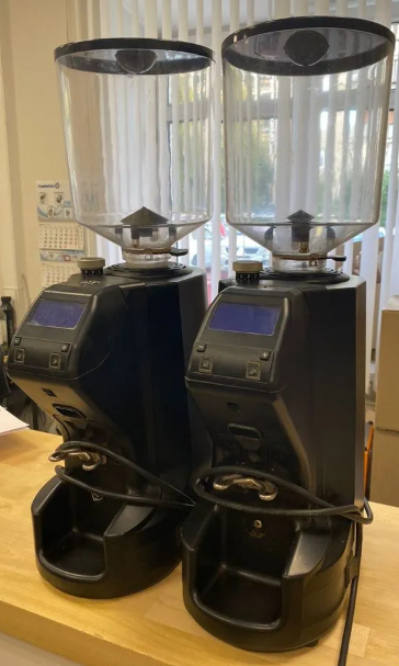 Кофемолка Nuova Simonelli MDX On Demand б/у в Казахстане